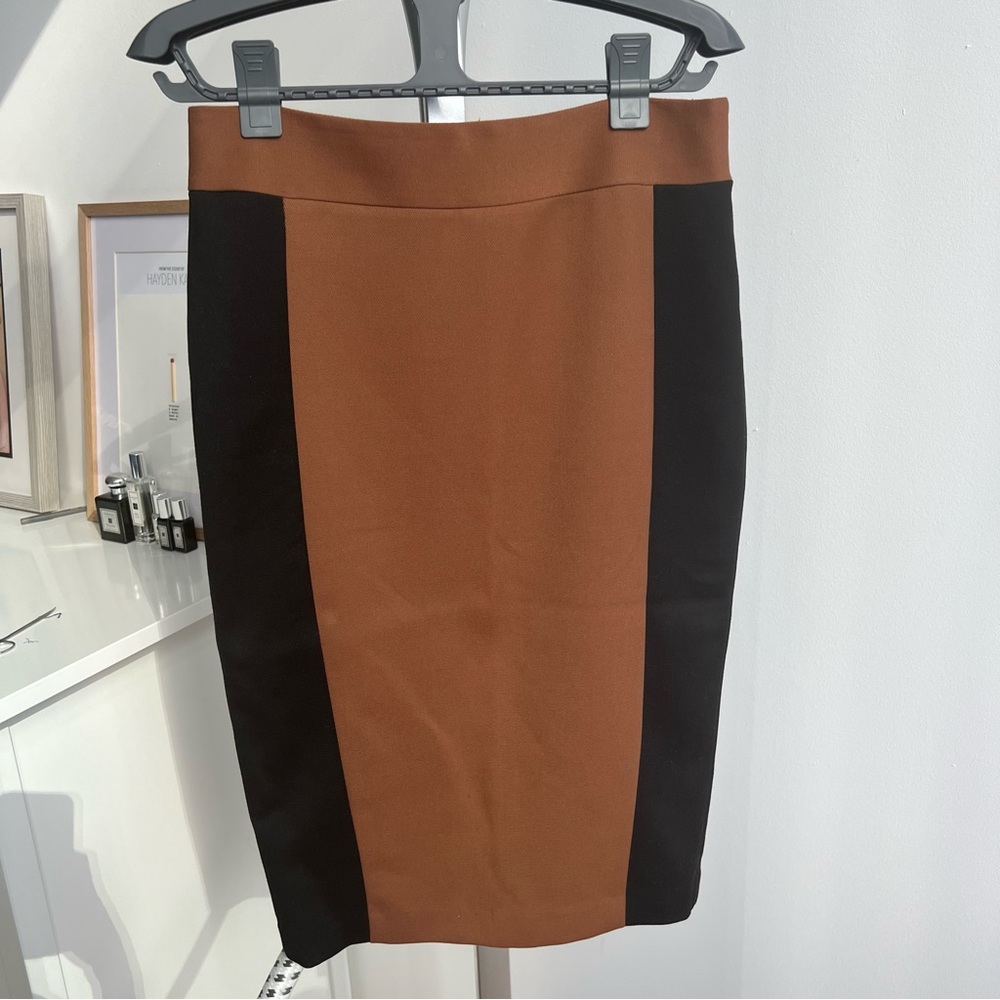 5x$5for$10Color Block Camel and Black Pencil Skirt